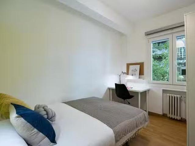 Habitación en Calle de Núñez Morgado