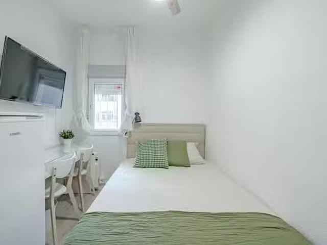 Habitación en Calle de Nicolás Sánchez, Usera