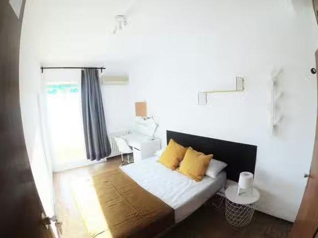 Habitación en Calle de Orense, Cuatro Caminos