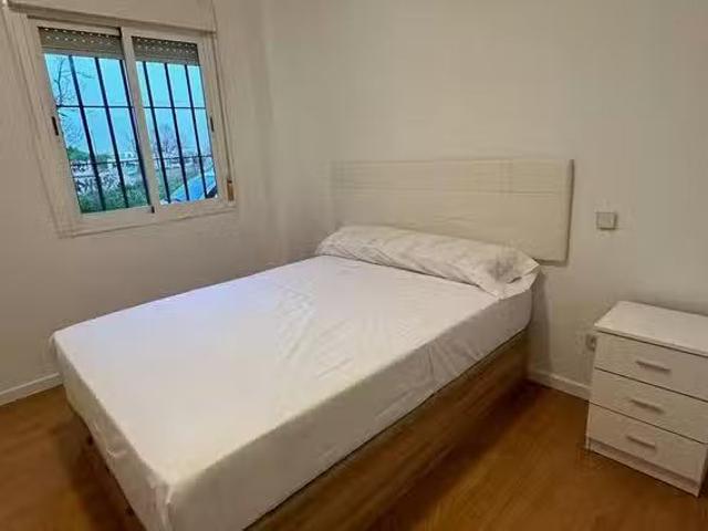 Habitación en Calle de Afueras a San Roque, Valverde