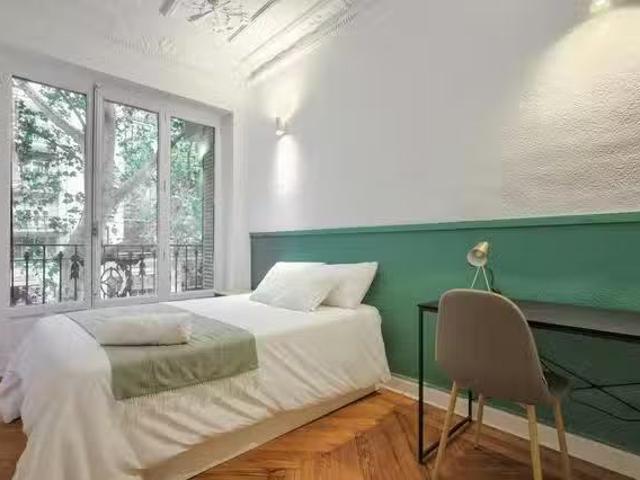 Habitación en Calle de Alberto Aguilera, Centro