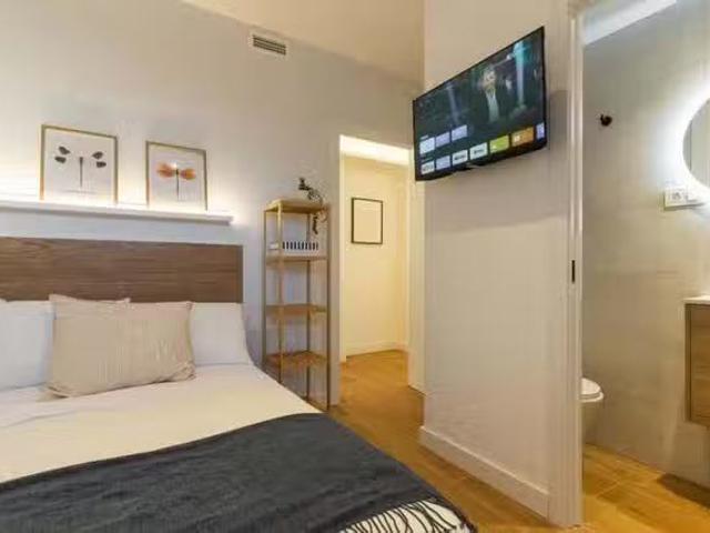 Habitación en Calle de Alejandro Sánchez