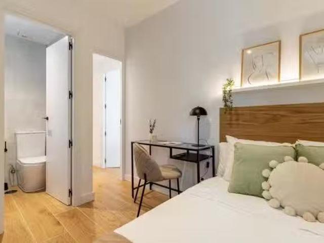 Habitación en Calle de Alejandro Sánchez