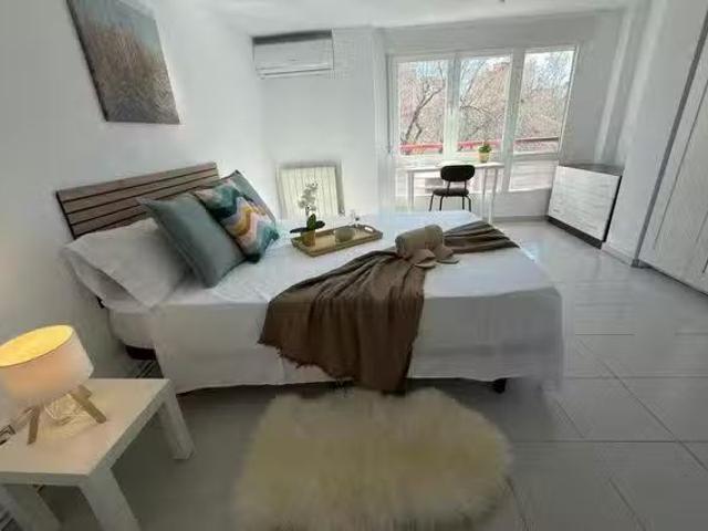Habitación en Calle de Amposta, San Blas Canillejas