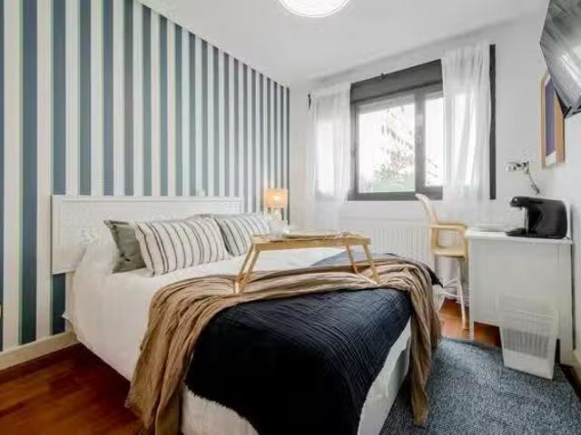 Habitación en Calle de Ana de Austria, Hortaleza