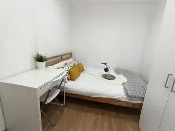 Habitación en Calle de Bailén, Palacio