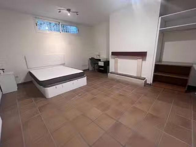 Habitación en Calle de Basilio de Prado, Peñagrande