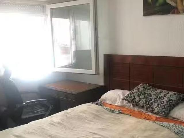 Habitación en Calle de Cervantes