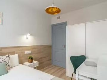 Habitación en Calle de Eduardo Marquina