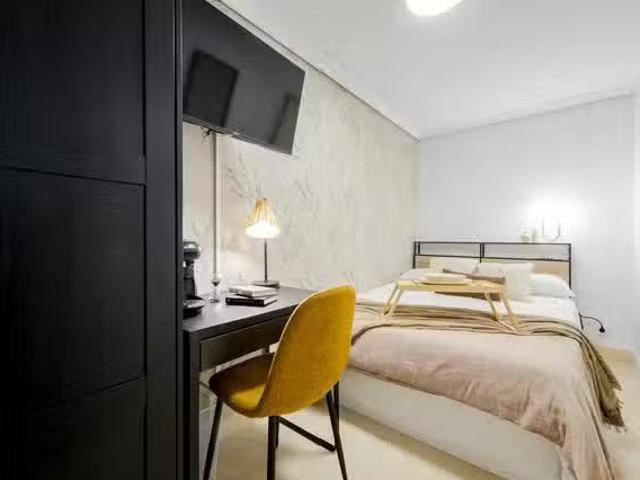 Habitación en Calle de el Algabeño, Hortaleza