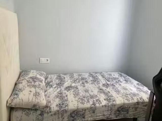 Habitación en Calle de Fernández de los Ríos, Gaztambide