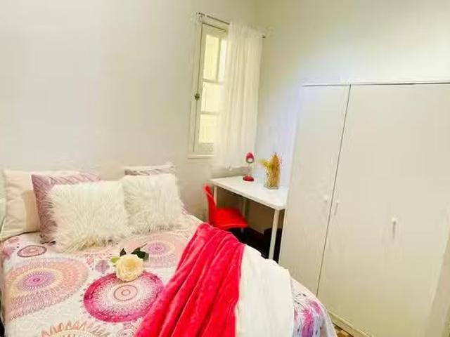 Habitación en Calle de Ferraz, Moncloa Aravaca
