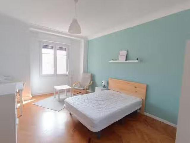 Habitación en Calle de Francisco Bergamín, Ensanche II