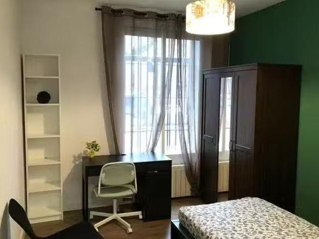 Habitación en Calle de Francisco Silvela, Salamanca