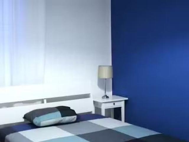 Habitación en Calle de Francisco Silvela, Salamanca