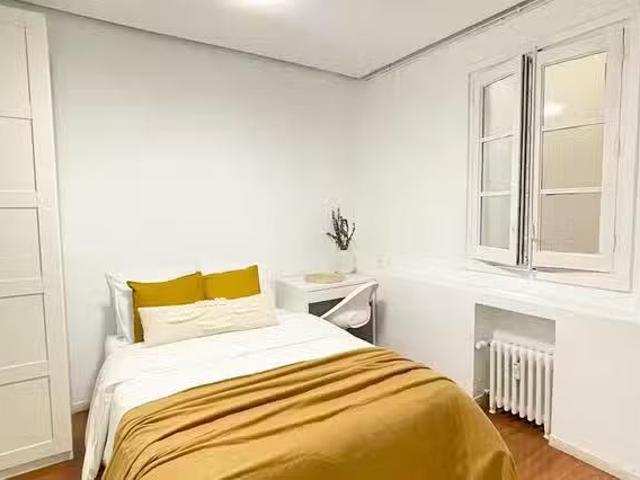 Habitación en Calle de Goya, Goya