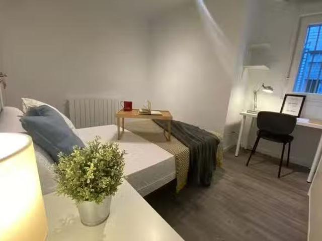Habitación en Calle de Illescas