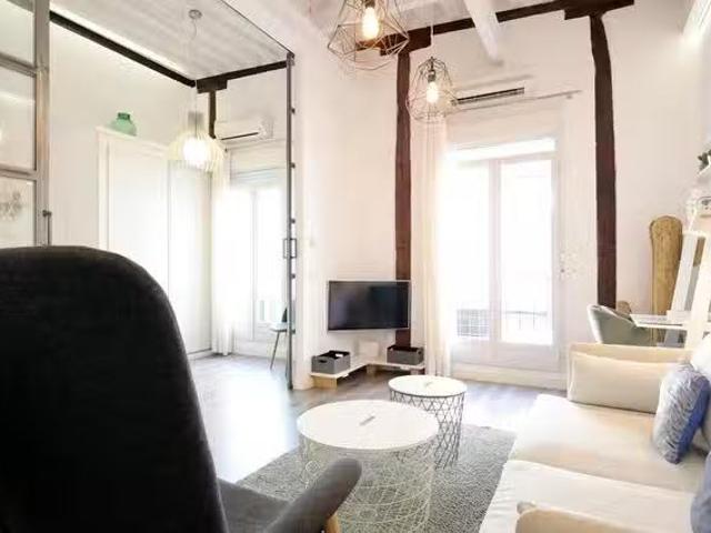 Habitación en Calle de la Cava Baja, Centro