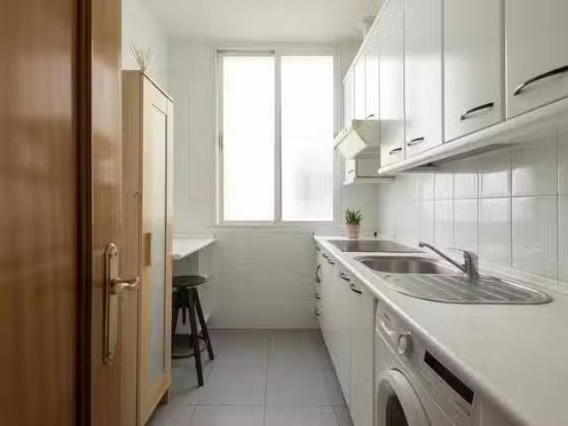 Habitación en Calle de la Colegiata, Centro