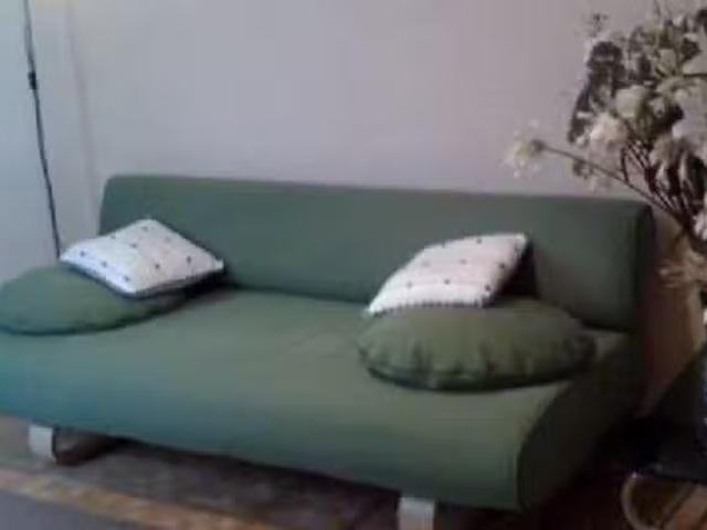 Habitación en Calle de la Povedilla, 15, 28009 Madrid, Madrid.