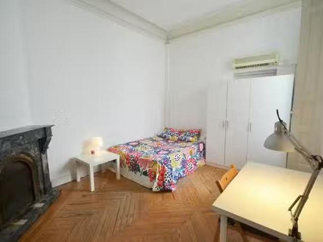 Habitación en Calle de las Fuentes, Sol