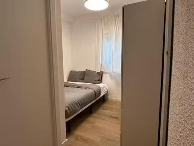 Habitación en Calle de los Cacereños, Villaverde