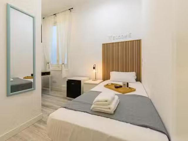 Habitación en Calle de San Bernardo, Centro