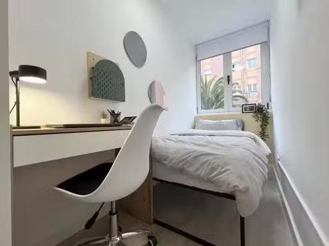 Habitación en Calle de San Dacio
