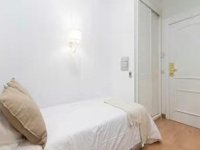 Habitación en Calle de San Lorenzo, Centro