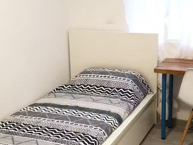 Habitación en Calle de Santa Aurea, Puerta del Ángel