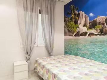 Habitación en Calle de Santa Cruz de Marcenado, Universidad
