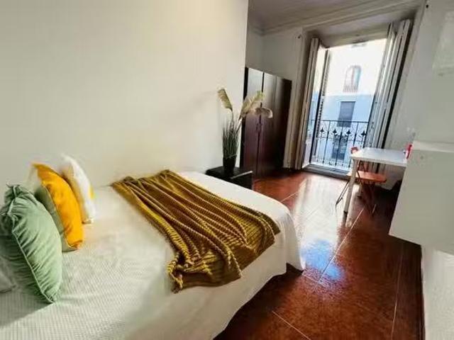Habitación en Calle de Toledo