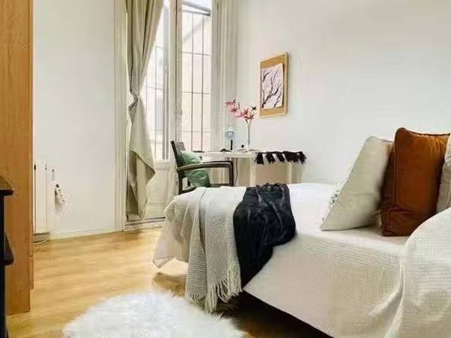 Habitación en Calle de Toledo