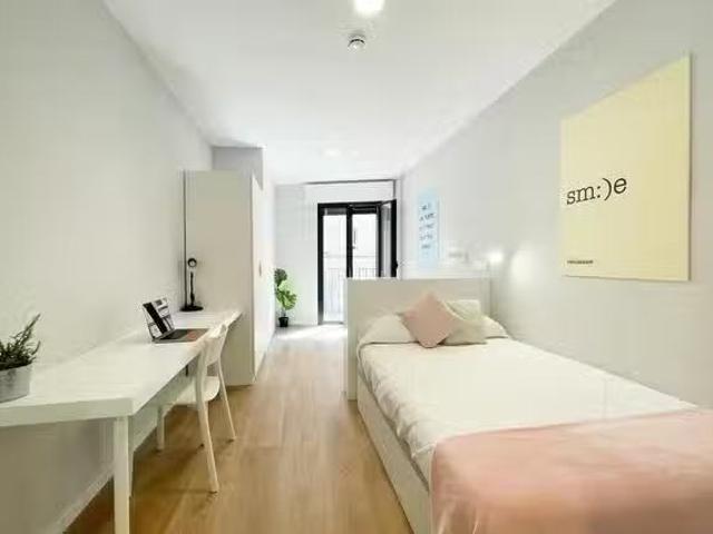 Habitación en Calle de Toledo, Centro