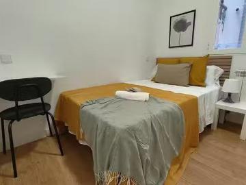 Habitación en Calle de Trafalgar, Trafalgar