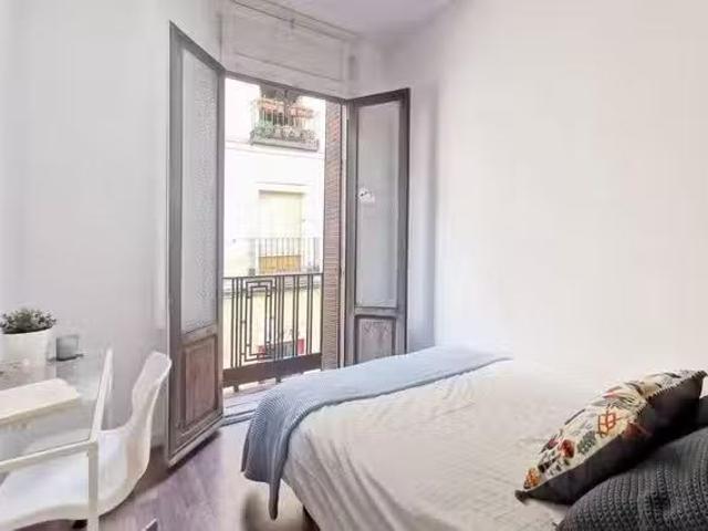 Habitación en Calle de Valencia