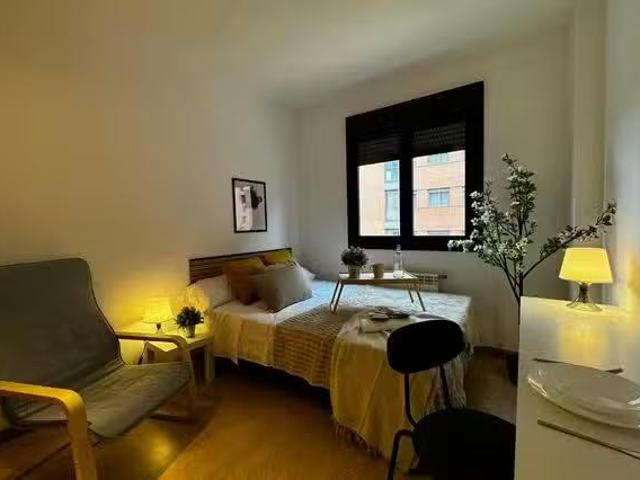 Habitación en Calle de Vicente Blasco Ibáñez, Hortaleza