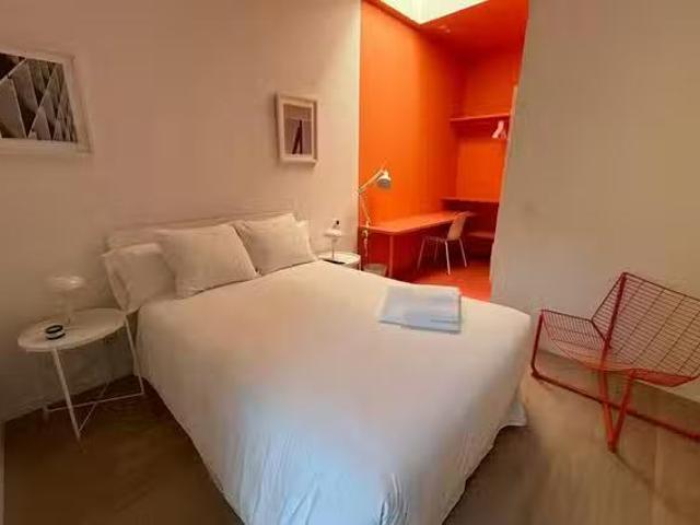 Habitación en Calle del Zenit, Aravaca