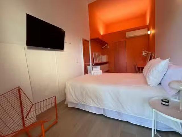 Habitación en Calle del Zenit, Aravaca