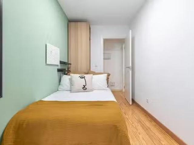 Habitación en Calle del Abedul, Chamartín