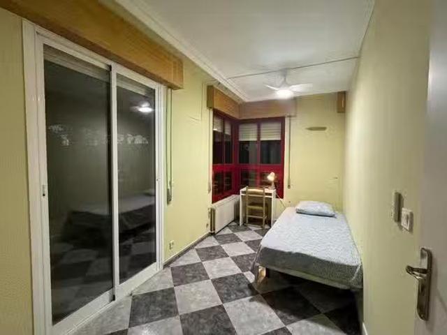 Habitación en Calle del Cabo Machichaco, Puente de Vallecas