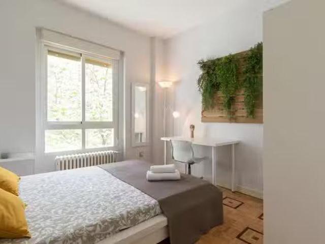 Habitación en Calle del Conde de Vilches, Guindalera