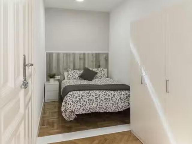 Habitación en Calle del Conde de Romanones, Embajadores