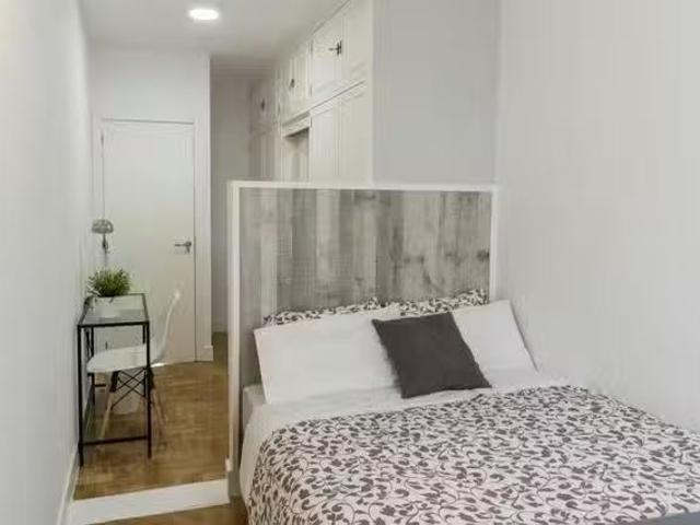 Habitación en Calle del Conde de Romanones, Embajadores