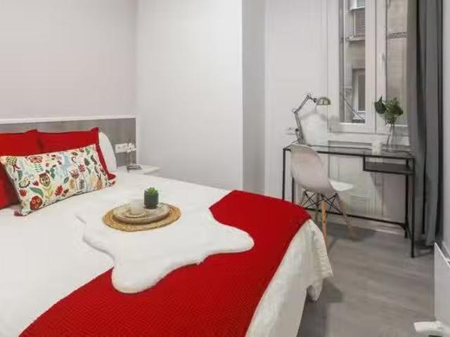 Habitación en Calle del Ferrocarril