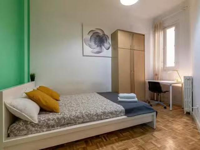 Habitación en Calle del General Álvarez de Castro, Trafalgar