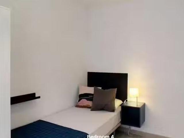 Habitación en Calle del Hachero, San Diego