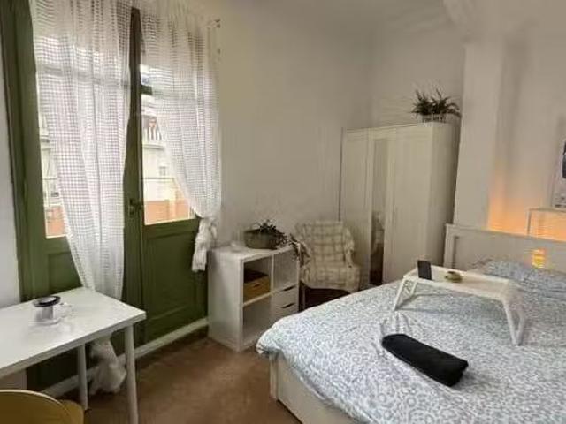 Habitación en Calle del Hospital