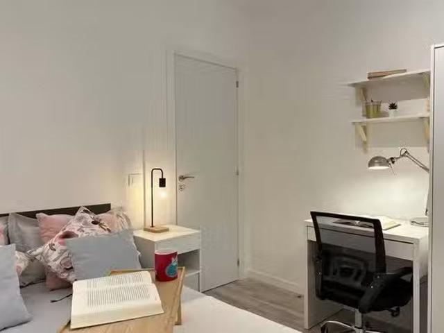 Habitación en Calle del Jardín de San Federico