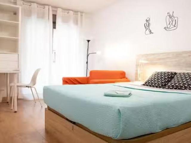 Habitación en Calle del Jilguero, Puerta Bonita